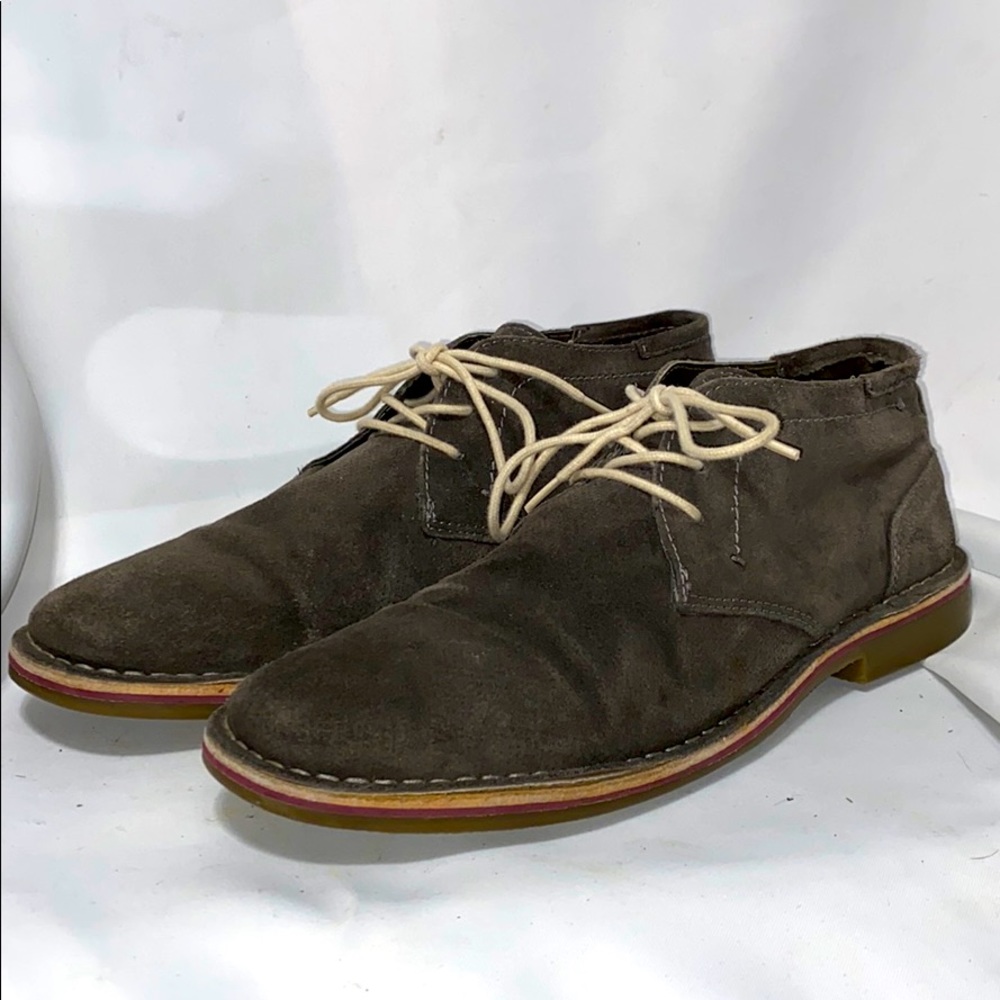 Kenneth Cole Reaction Gray Leather Chukka Boots